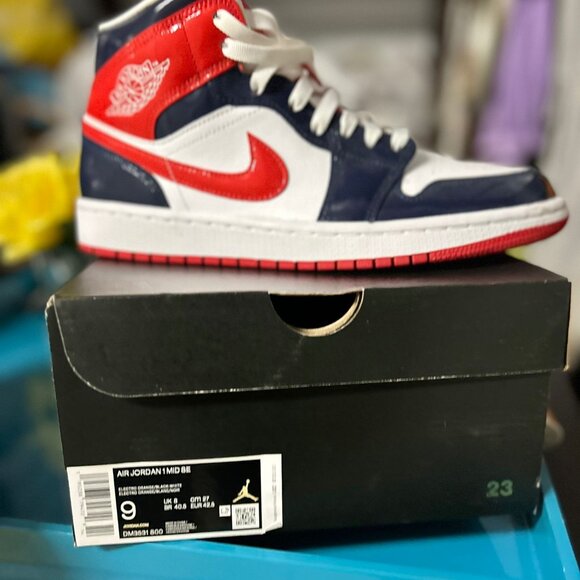 Nike Air Jordan 1 Mid Champ Size US 10 - Picture 2 of 7